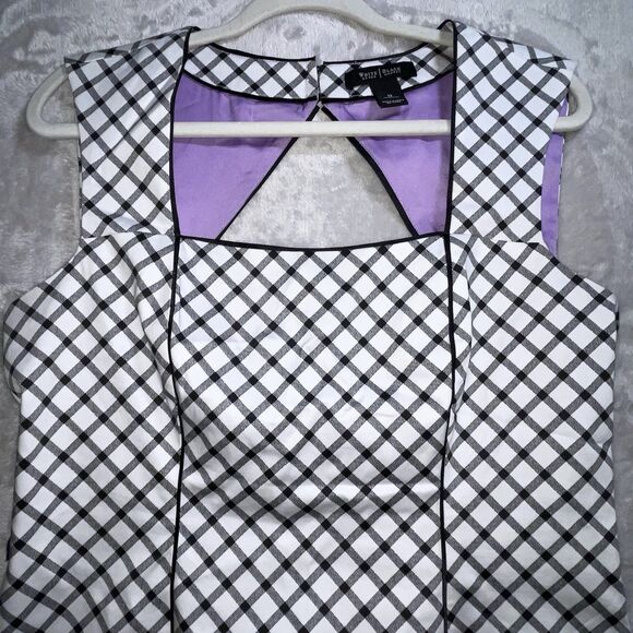 White House Black Market Modern Gingham Back Cutout Blouse Top Size 12 - Picture 2 of 11